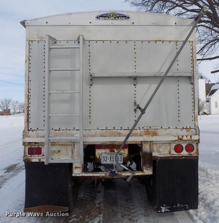 image for item DE7608 1980 Timpte double hopper bottom grain trailer