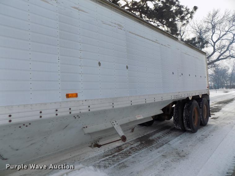 image for item DE7608 1980 Timpte double hopper bottom grain trailer