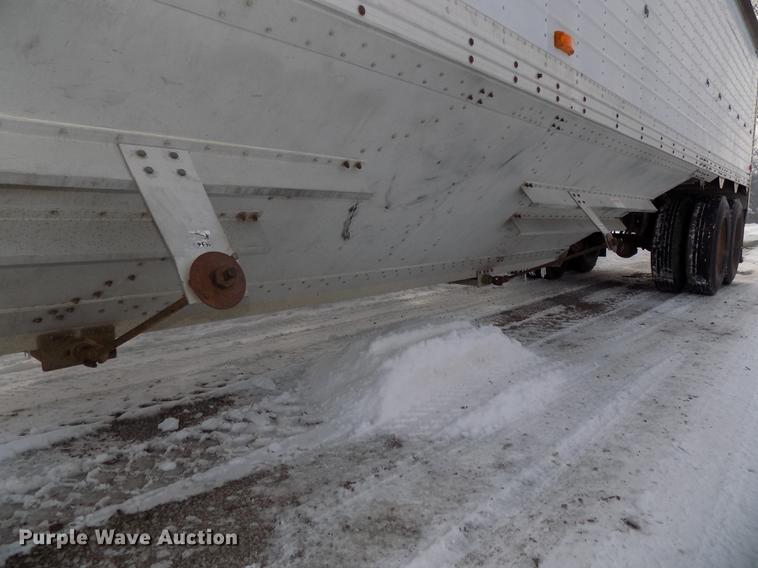 image for item DE7608 1980 Timpte double hopper bottom grain trailer