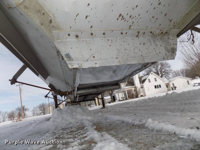 image for item DE7608 1980 Timpte double hopper bottom grain trailer