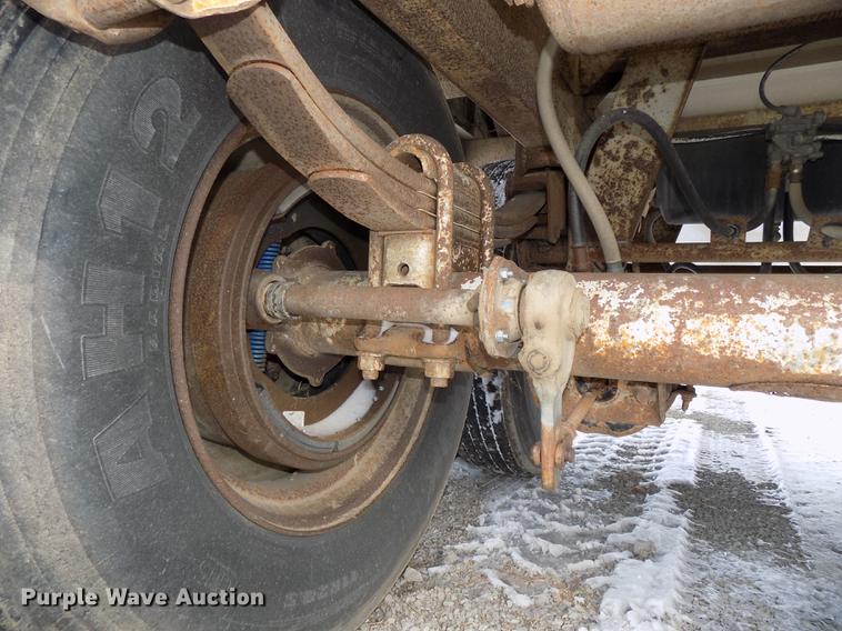 image for item DE7608 1980 Timpte double hopper bottom grain trailer