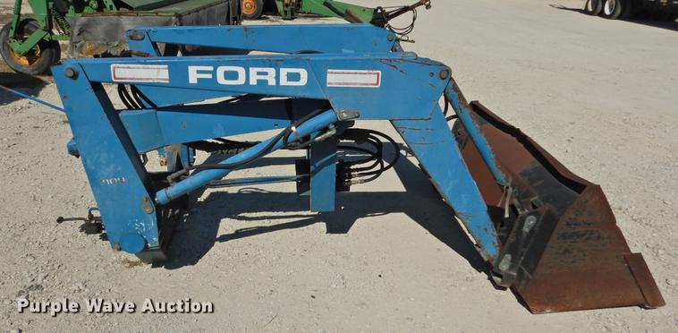 image for item DF2521 Ford 7109 loader