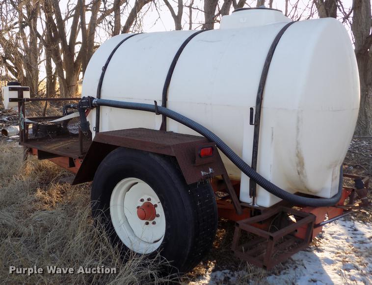 image for item DF2943 Nurse tank trailer