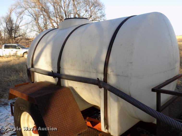 image for item DF2943 Nurse tank trailer