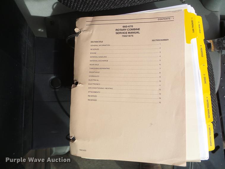image for item DF2954 2005 Challenger 670 combine