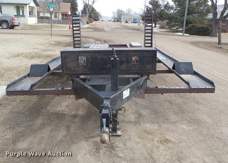 image for item DF2955 1998 B&B sprayer trailer
