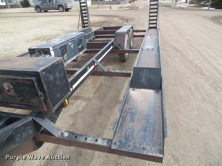 image for item DF2955 1998 B&B sprayer trailer