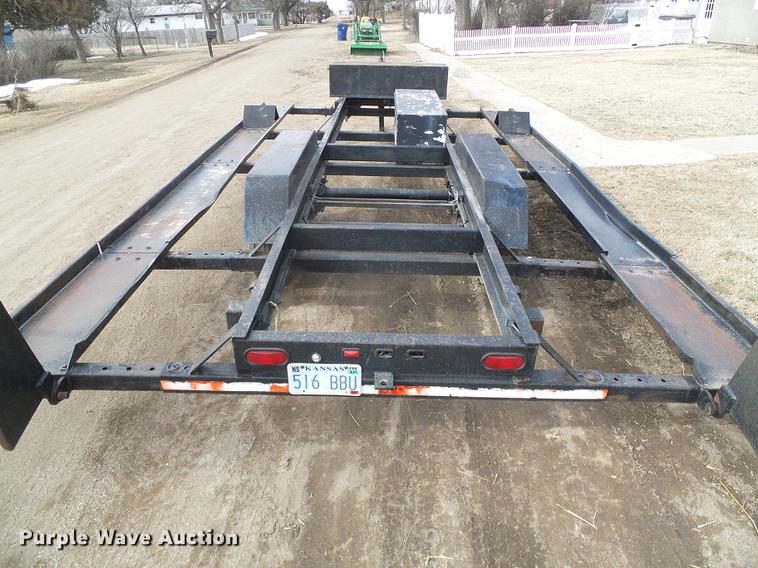 image for item DF2955 1998 B&B sprayer trailer