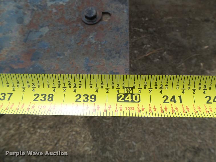 image for item DF2955 1998 B&B sprayer trailer