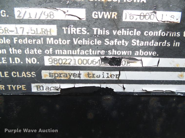 image for item DF2955 1998 B&B sprayer trailer