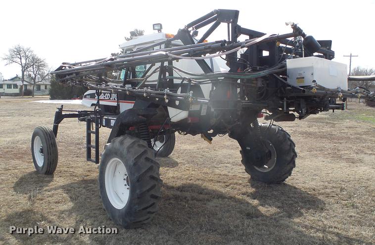 image for item DF2956 SpraCoupe 4440 sprayer