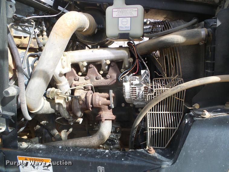 image for item DF2956 SpraCoupe 4440 sprayer