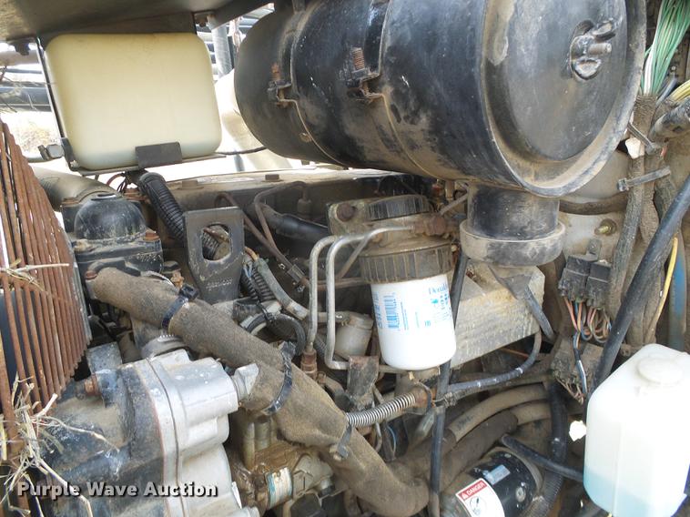 image for item DF2956 SpraCoupe 4440 sprayer