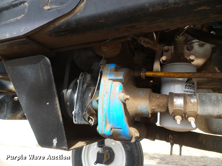 image for item DF2956 SpraCoupe 4440 sprayer