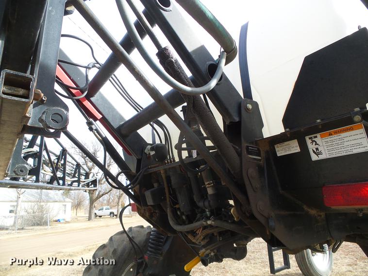 image for item DF2956 SpraCoupe 4440 sprayer