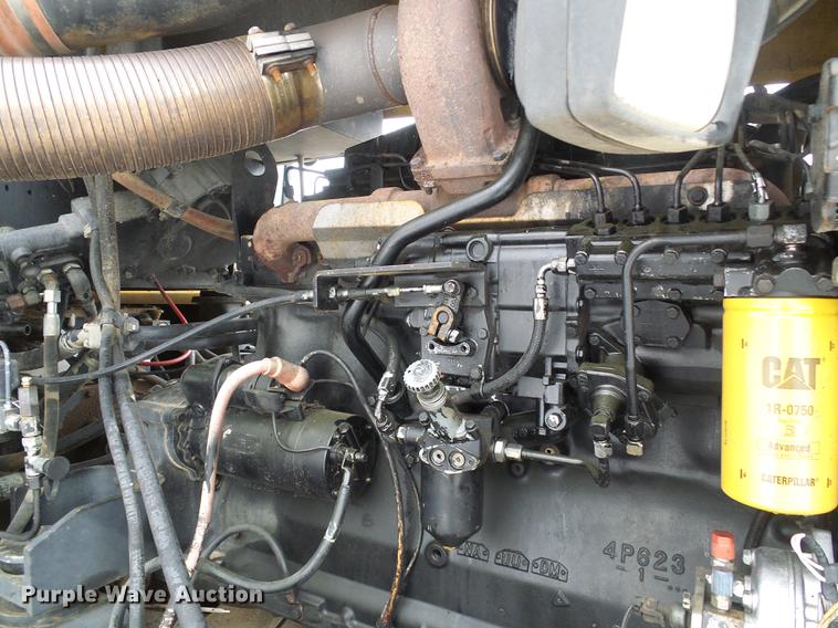 image for item DF7117 1993 Caterpillar Challenger 65C tractor