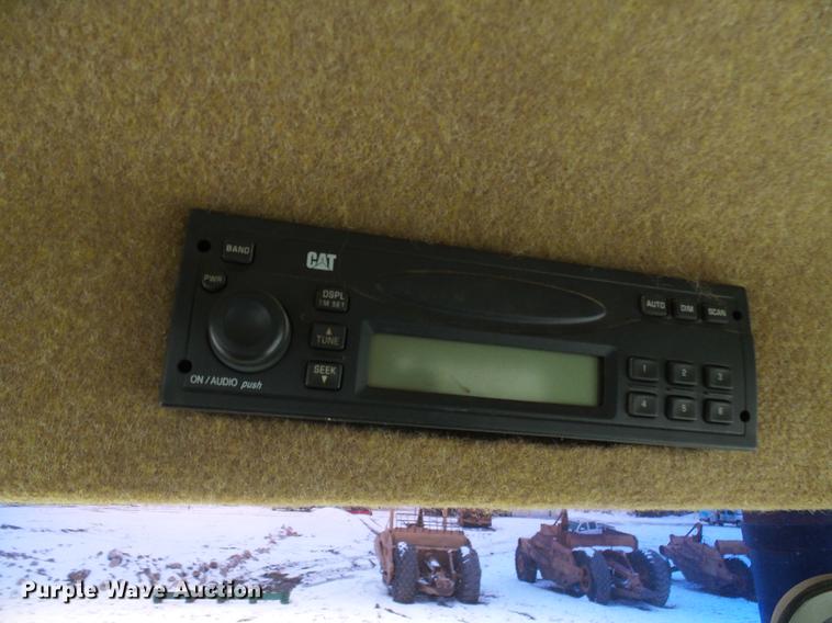 image for item DF7117 1993 Caterpillar Challenger 65C tractor