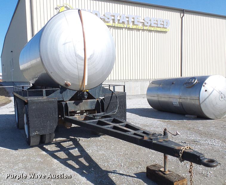 image for item DF7129 1983 shop built tank trailer