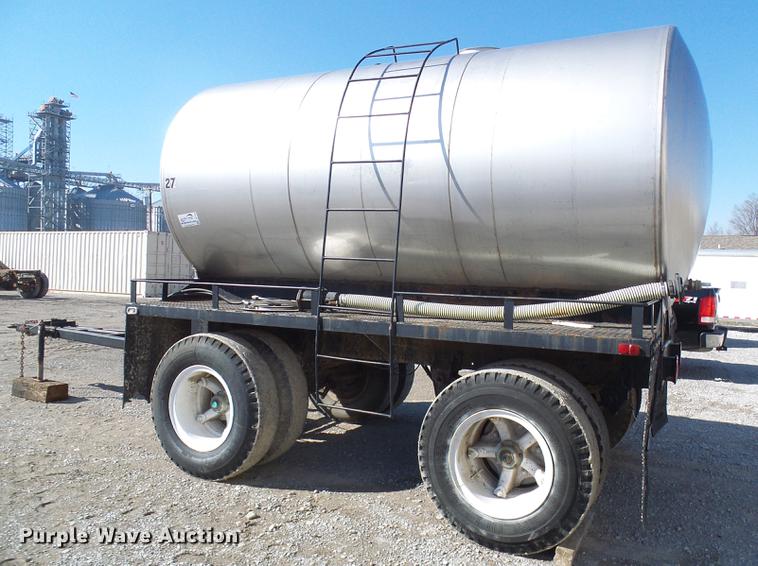 image for item DF7129 1983 shop built tank trailer
