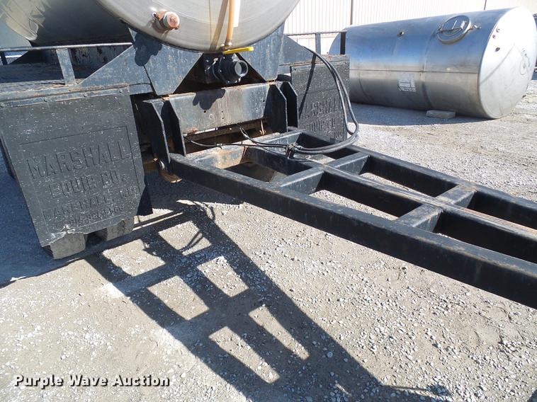 image for item DF7129 1983 shop built tank trailer