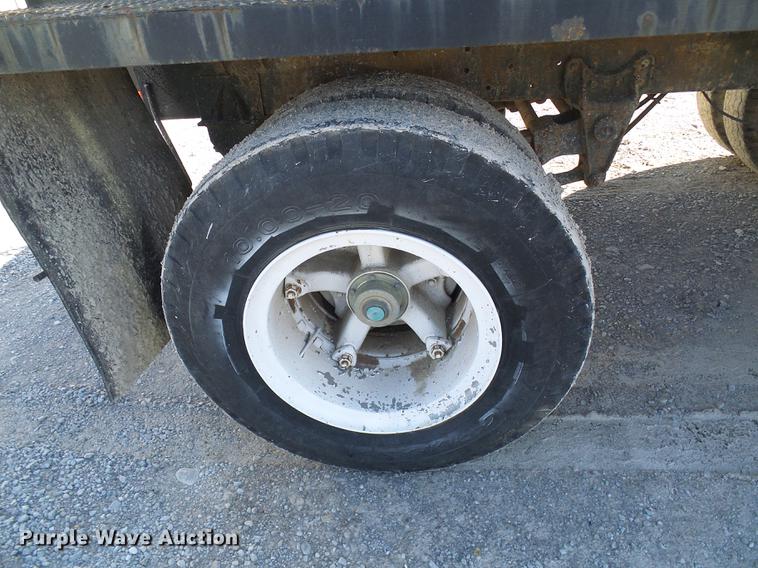 image for item DF7129 1983 shop built tank trailer