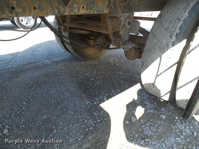 image for item DF7129 1983 shop built tank trailer