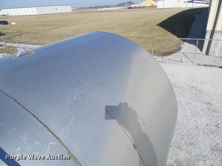 image for item DF7129 1983 shop built tank trailer