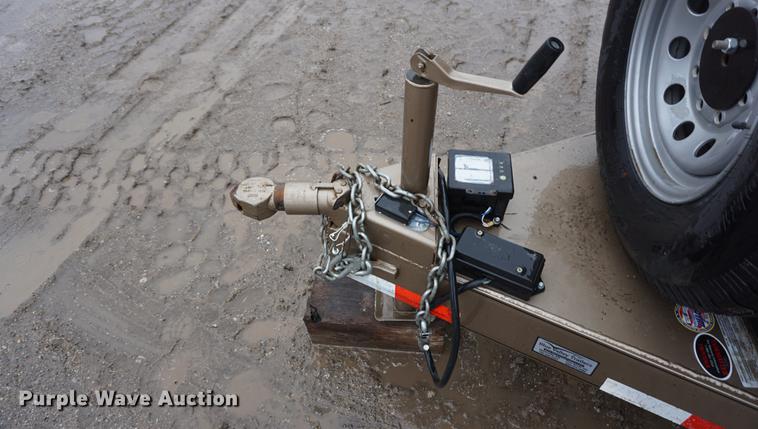 image for item DF7620 2016 Titan livestock trailer