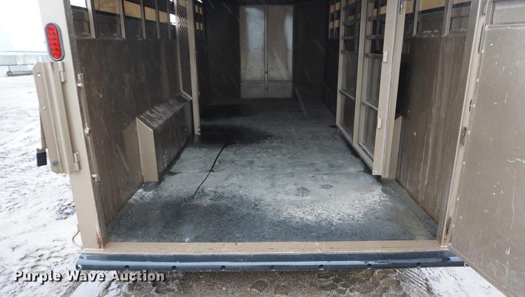 image for item DF7620 2016 Titan livestock trailer