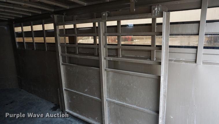 image for item DF7620 2016 Titan livestock trailer