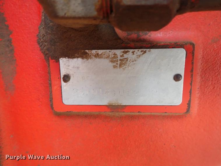 image for item DF8754 International F986 tractor