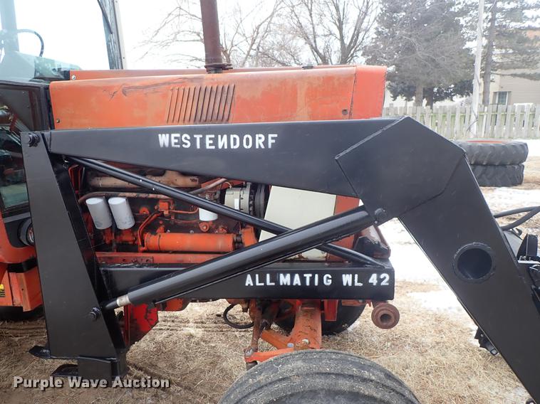 image for item DF8754 International F986 tractor