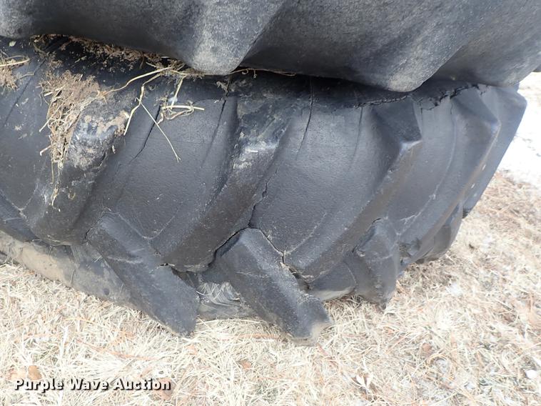 image for item DF8754 International F986 tractor