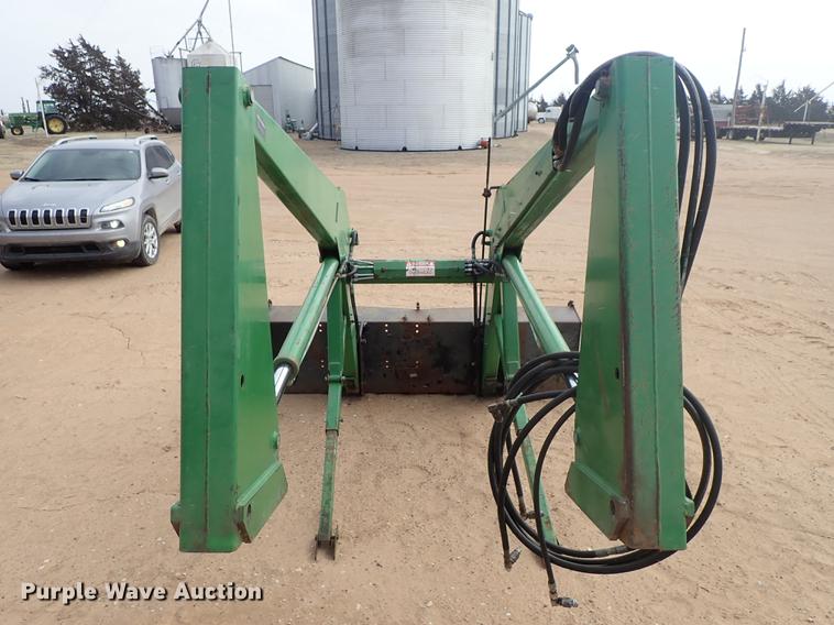 image for item DF8755 Farm Hand F258 loader