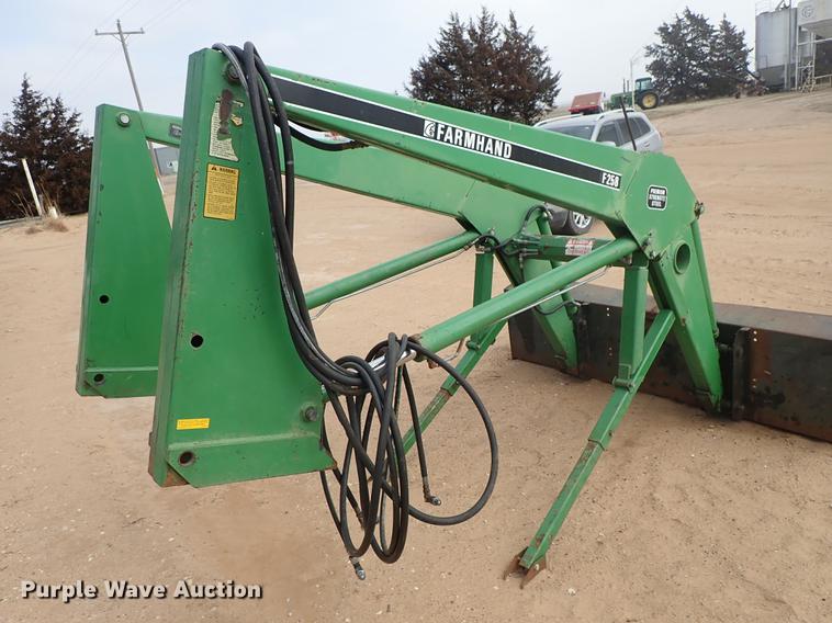 image for item DF8755 Farm Hand F258 loader