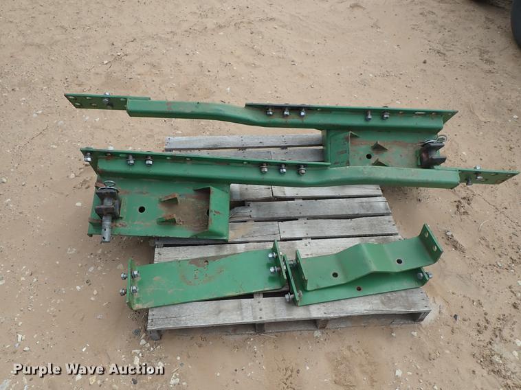 image for item DF8755 Farm Hand F258 loader