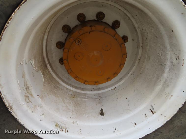 image for item DN9089 Ag-Chem TerraGator 1844 applicator cab and chassis