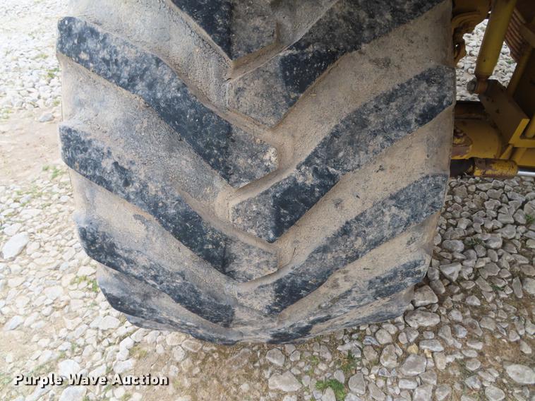 image for item DN9089 Ag-Chem TerraGator 1844 applicator cab and chassis