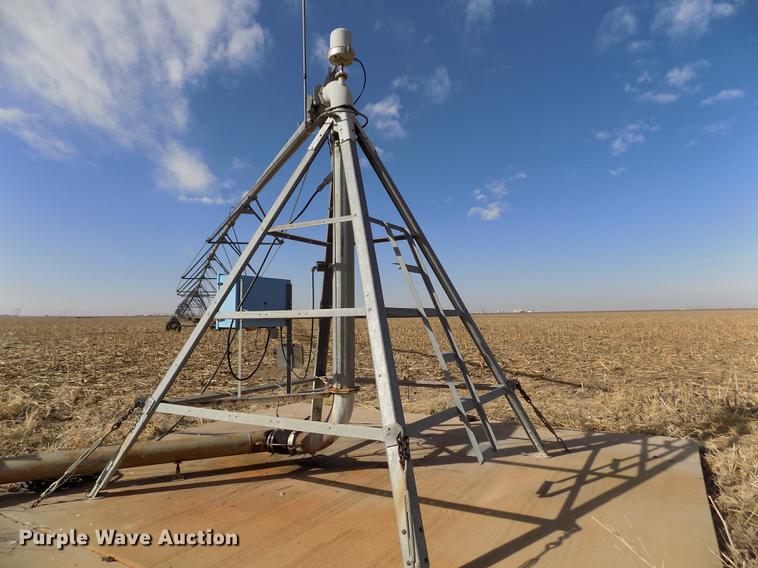 image for item DY9214 Valley 6000 series center pivot