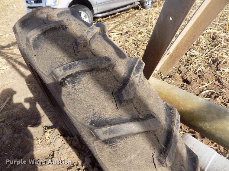 image for item DY9214 Valley 6000 series center pivot