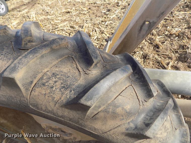 image for item DY9214 Valley 6000 series center pivot