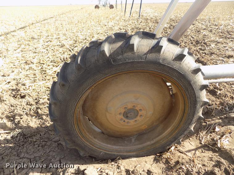 image for item DY9214 Valley 6000 series center pivot