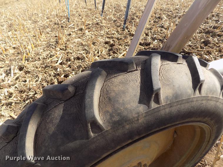 image for item DY9214 Valley 6000 series center pivot