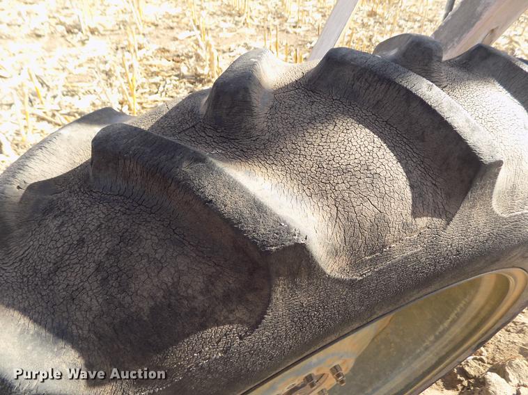 image for item DY9214 Valley 6000 series center pivot