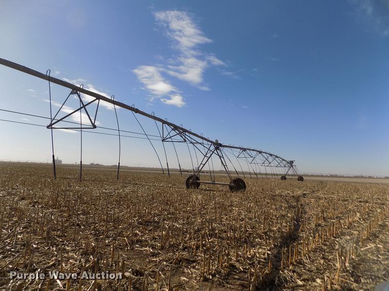 image for item DY9214 Valley 6000 series center pivot