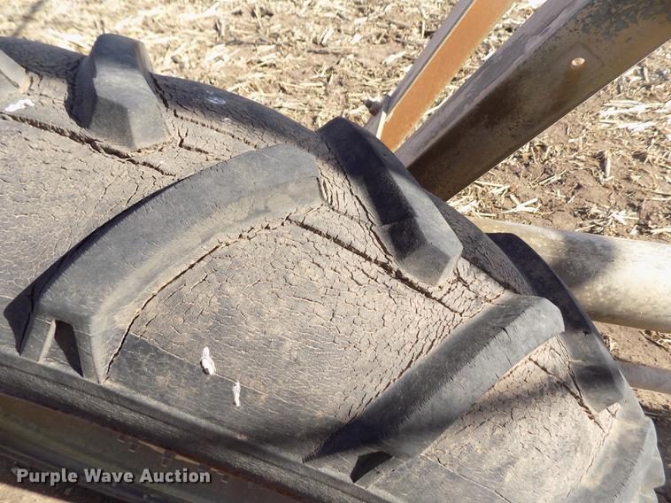 image for item DY9214 Valley 6000 series center pivot