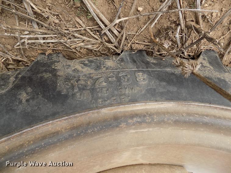 image for item DY9216 Valley 6000 series center pivot