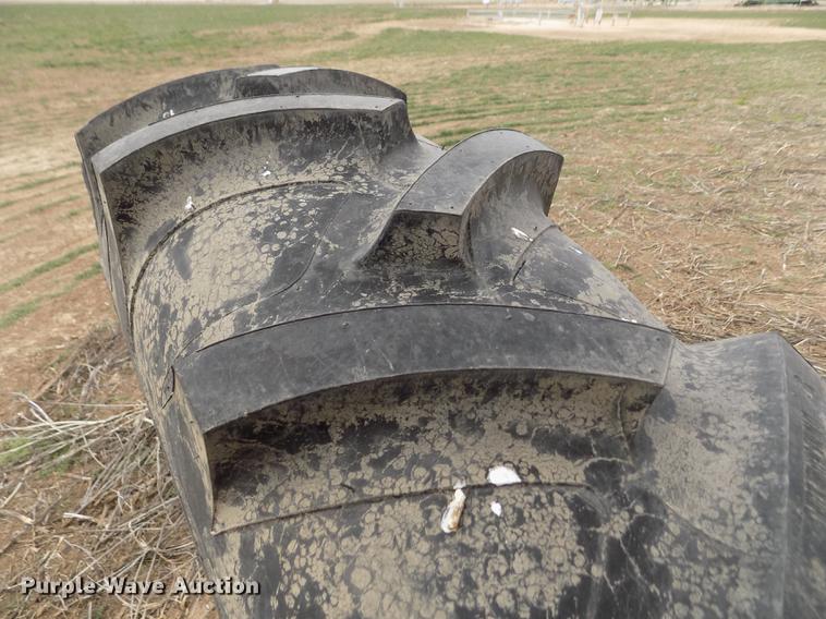 image for item DY9216 Valley 6000 series center pivot