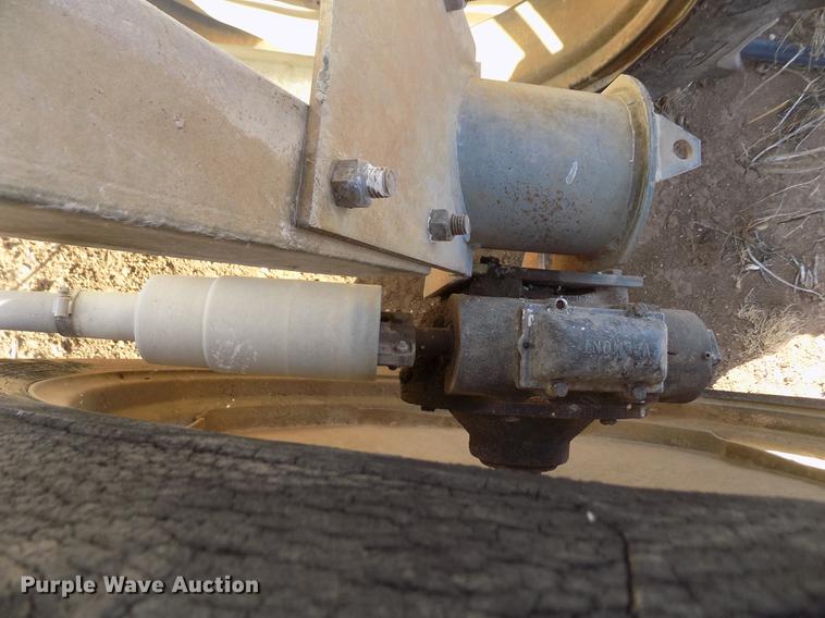 image for item DY9216 Valley 6000 series center pivot