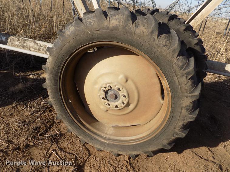 image for item DY9216 Valley 6000 series center pivot